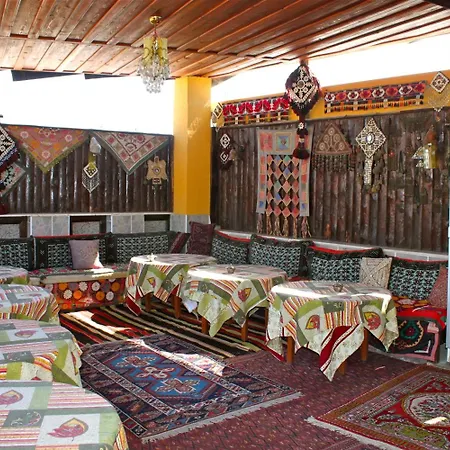 霍梅罗斯膳食公寓及宾馆 招待所 *