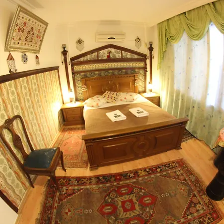 Homeros & Guest house